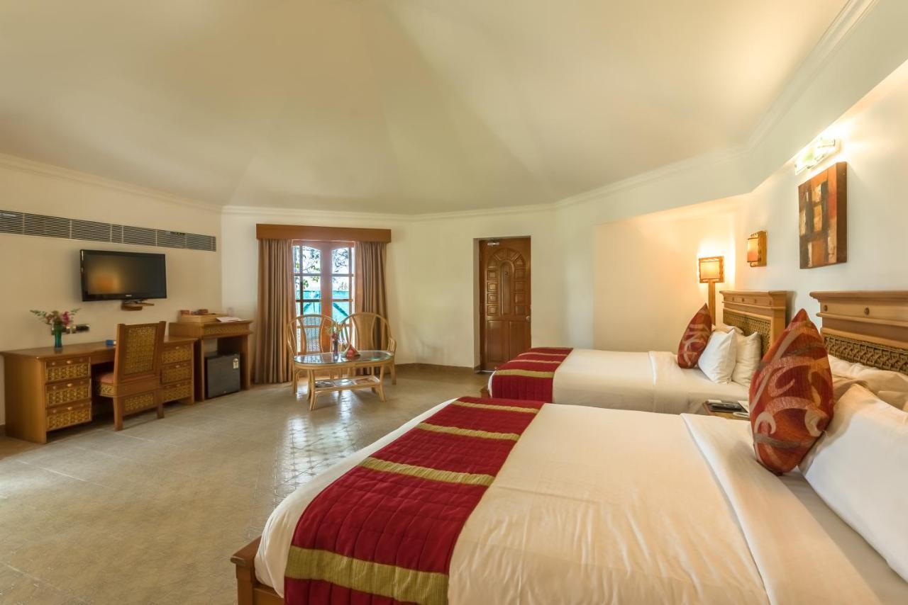 Chariot Beach Resort Mahabalipuram Exterior photo