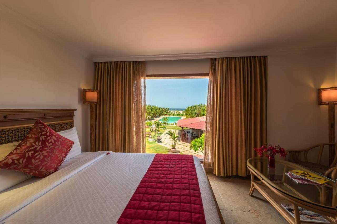 Chariot Beach Resort Mahabalipuram Exterior photo