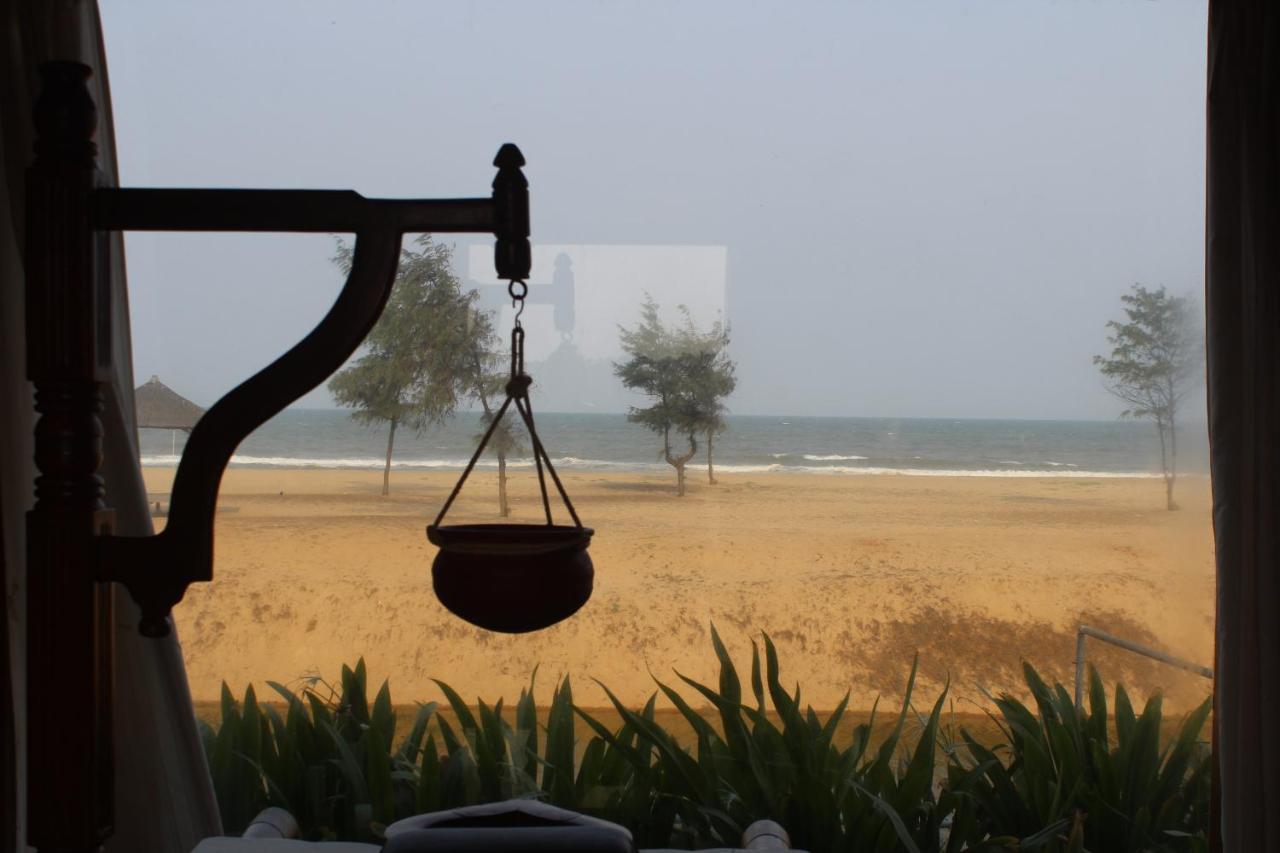 Chariot Beach Resort Mahabalipuram Exterior photo